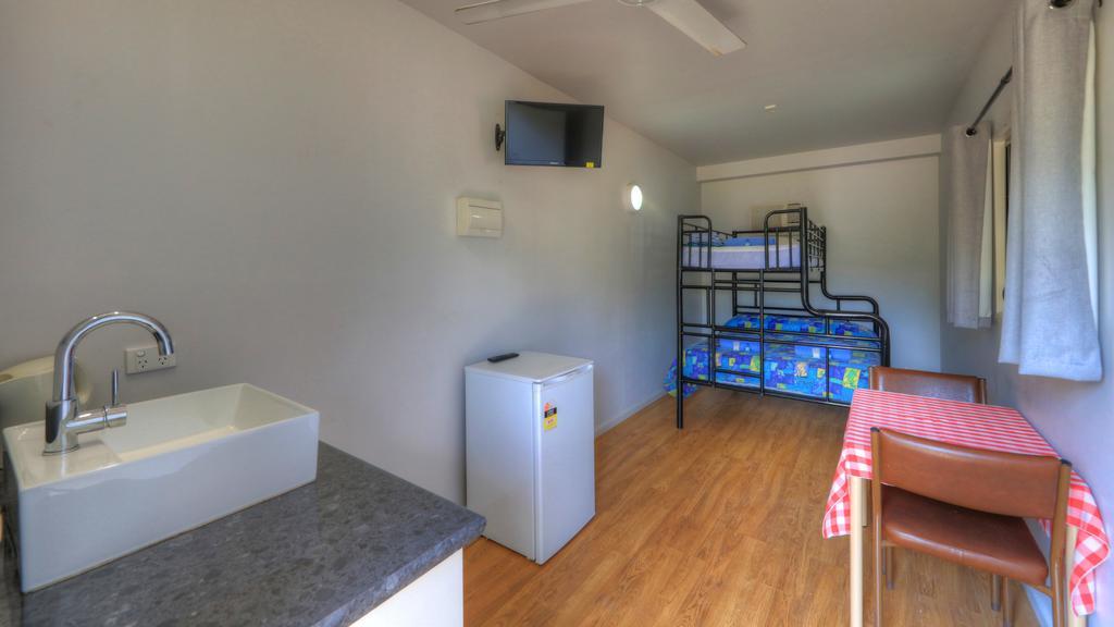 Batchelor Holiday Park Luaran gambar