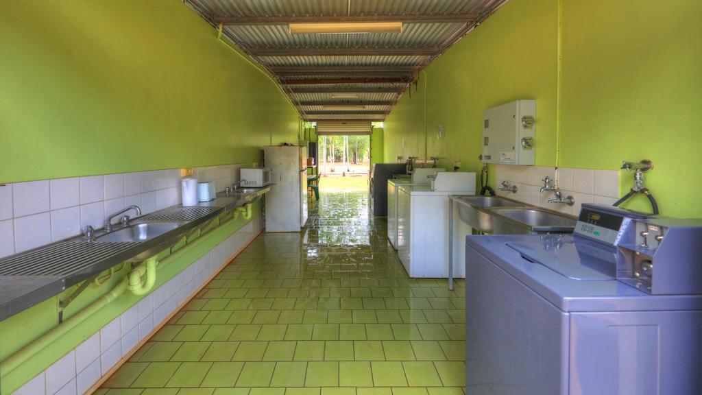 Batchelor Holiday Park Luaran gambar